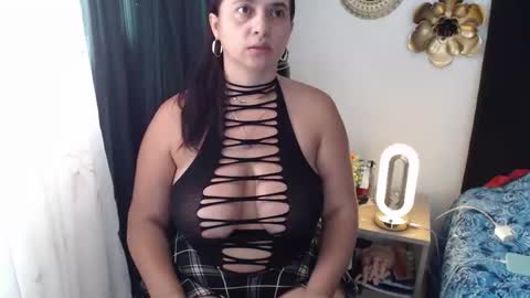 Snapshot of tatiana_monteros chatting on March 25, 9:10 pm tatiana_monteros online show from March 25, 9:10 pm