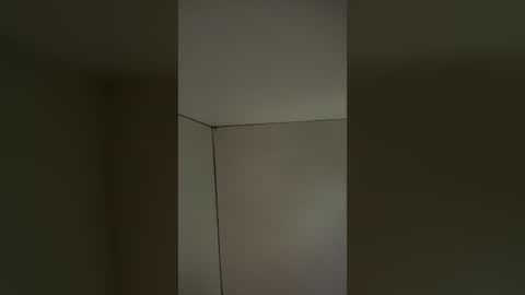 Snapshot of tatiana_vegha chatting on June 11, 9:51 am i am tatiana online show from June 11, 9:51 am