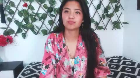 Laura gonzalez online show from October 1, 11:38 am