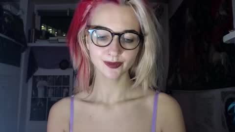 Snapshot of tatianaromanova chatting on February 2, 8:29 pm Tatiana online show from February 2, 8:29 pm