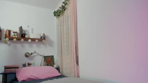 Tatianna online show from December 4, 10:46 am