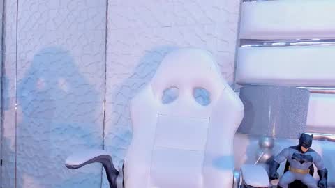 tatilee online show from December 22, 12:46 pm