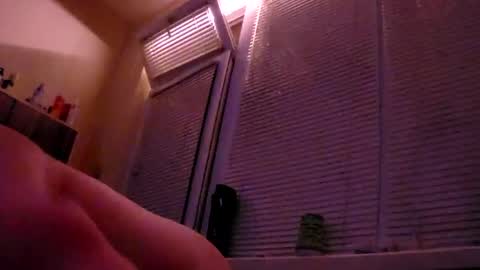 Snapshot of tatko874482 chatting on July 14, 7:19 pm Beliqnegar online show from July 14, 7:19 pm