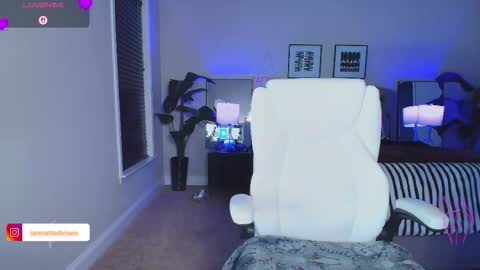 Tatted Queen online show from November 20, 11:04 pm