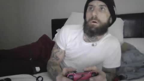 tattoo3333 online show from October 31, 3:02 pm