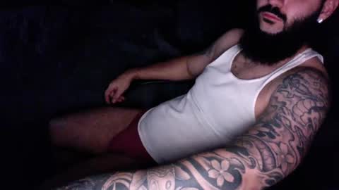 Snapshot of tattooedandbearded22 chatting on September 22, 6:26 am tattooedandbearded22 online show from September 22, 6:26 am