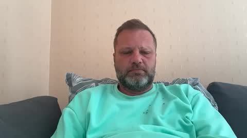 Snapshot of tattoomanforgirls chatting on April 1, 10:27 am tattoomanforgirls online show from April 1, 10:27 am