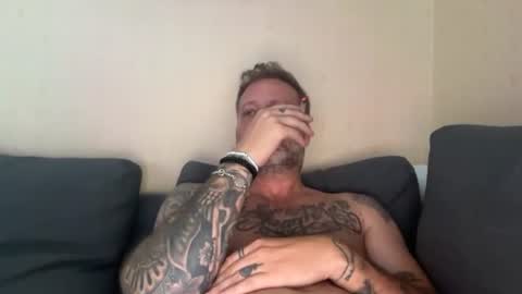 tattoomanforgirls online show from July 19, 5:16 pm