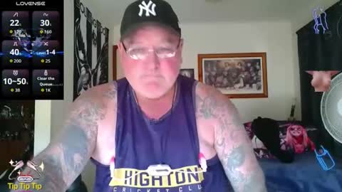 tattzsexy online show from March 21, 5:01 am