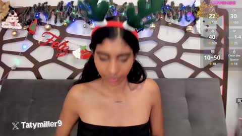 Snapshot of taty_miller chatting on December 13, 8:37 pm Taty Miller online show from December 13, 8:37 pm