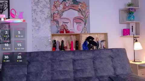 Snapshot of taty_miller chatting on September 14, 1:43 pm Taty Miller online show from September 14, 1:43 pm