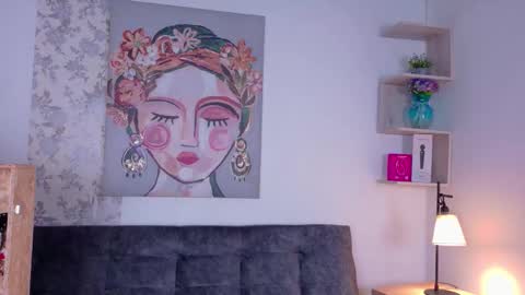 Snapshot of taty_miller chatting on September 18, 8:22 pm Taty Miller online show from September 18, 8:22 pm