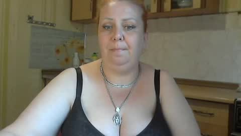 tatyanka_ online show from May 13, 8:34 am