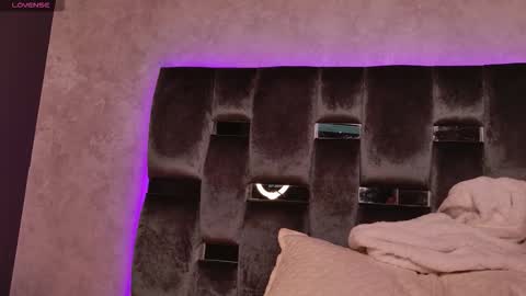 taurito___ online show from October 5, 5:17 am