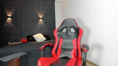 Snapshot of taurus_boy1 chatting on March 12, 11:27 am T A U R U S online show from March 12, 11:27 am