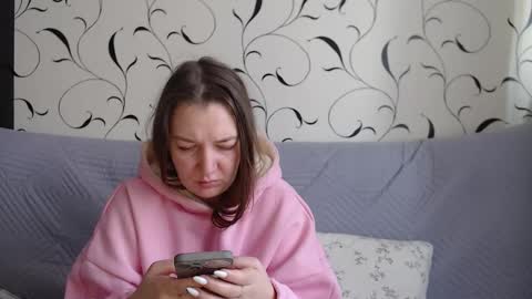 Diana online show from February 9, 7:45 am