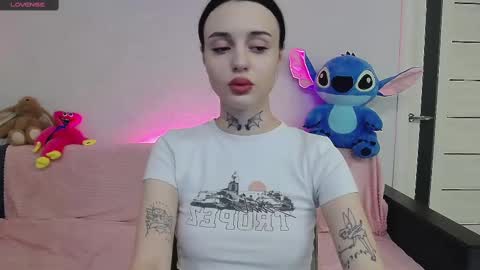 Taya online show from February 28, 7:14 pm