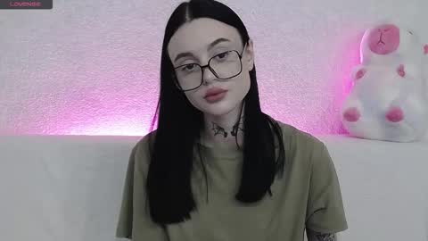 Taya online show from November 22, 7:13 pm