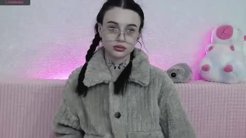 Taya online show from February 5, 8:02 pm