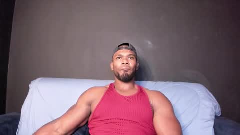 Snapshot of tayler_waka chatting on October 22, 11:04 pm Tyler online show from October 22, 11:04 pm