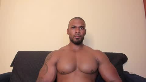 Snapshot of tayler_waka chatting on November 23, 11:04 pm Tyler online show from November 23, 11:04 pm