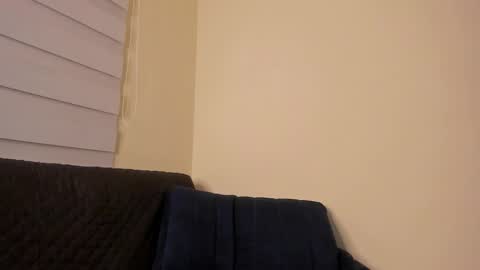 Snapshot of tayler_waka chatting on January 14, 12:05 am Tyler online show from January 14, 12:05 am