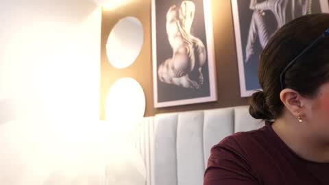 Teylor  Kim online show from December 18, 5:08 pm