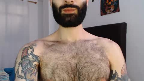 Snapshot of taylor__06 chatting on February 12, 6:09 pm Taylor online show from February 12, 6:09 pm