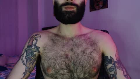 Snapshot of taylor__06 chatting on February 21, 8:18 am Taylor online show from February 21, 8:18 am