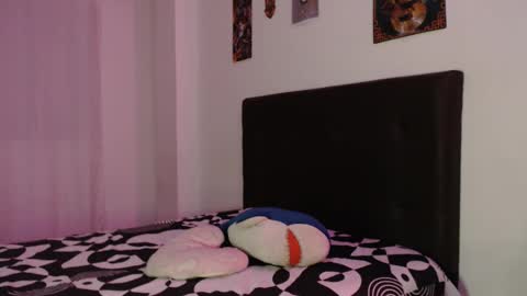 Snapshot of taylor__06 chatting on February 28, 11:23 pm Taylor online show from February 28, 11:23 pm