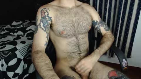 Snapshot of taylor__06 chatting on November 4, 7:40 am Taylor online show from November 4, 7:40 am