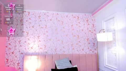 Taylor Bennet online show from March 14, 11:59 am