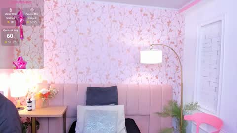 Taylor Bennet online show from March 27, 11:43 am