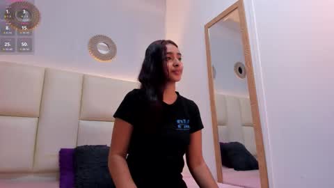 taylor_colores online show from October 25, 12:34 pm