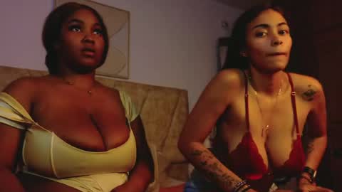 taylorcollinss online show from June 3, 2:19 pm