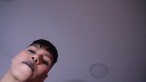 Taylor online show from November 28, 10:45 pm