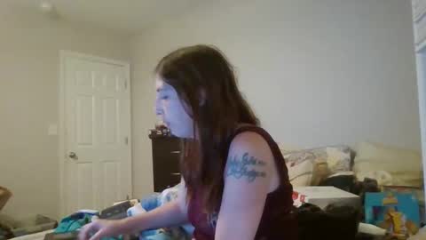 taylorslay online show from April 2, 11:46 pm