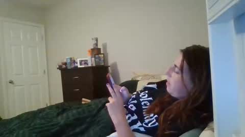 taylorslay online show from June 6, 1:11 am
