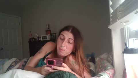 taylorslay online show from July 28, 8:52 pm