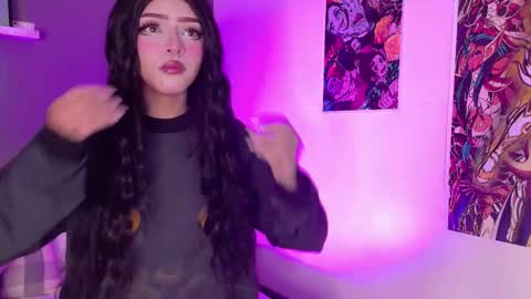 TAYLOR  online show from January 16, 11:58 am