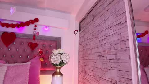 Snapshot of tayzon_foxxx chatting on February 19, 12:45 pm Sofia online show from February 19, 12:45 pm