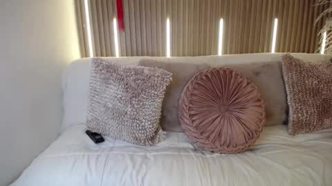 Snapshot of tayzon_foxxx chatting on March 12, 8:37 pm Sofia online show from March 12, 8:37 pm