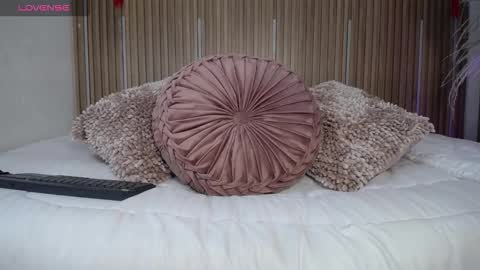 Snapshot of tayzon_foxxx chatting on March 25, 8:37 pm Sofia online show from March 25, 8:37 pm