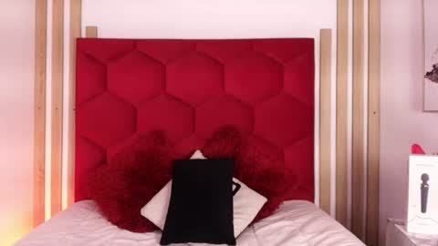 Snapshot of tayzon_foxxx chatting on July 18, 8:45 pm Sofia online show from July 18, 8:45 pm