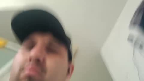 Luis online show from September 25, 4:00 pm