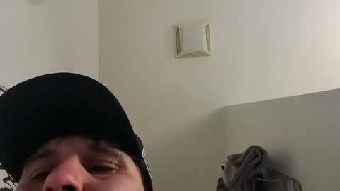 Luis online show from October 8, 9:45 pm