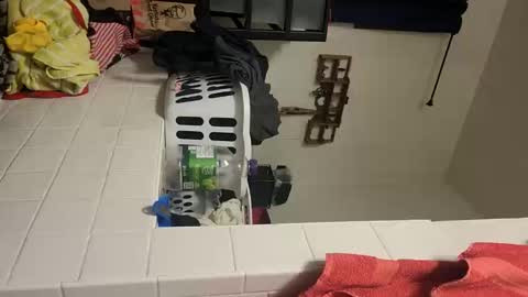 Luis online show from October 15, 4:34 am