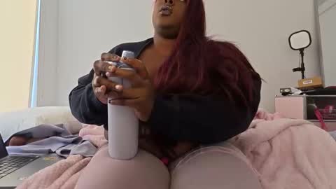 Tiana online show from February 3, 6:35 pm