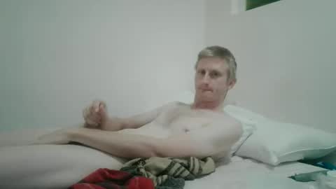 Snapshot of tcute0 chatting on January 16, 10:58 pm tcute0 online show from January 16, 10:58 pm