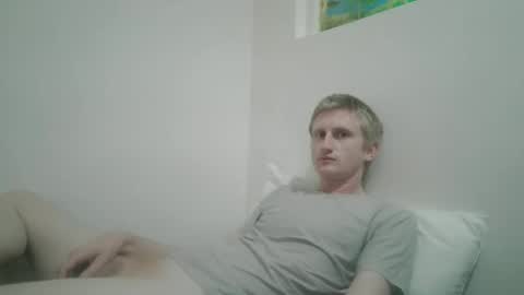 Snapshot of tcute0 chatting on February 27, 7:41 am tcute0 online show from February 27, 7:41 am